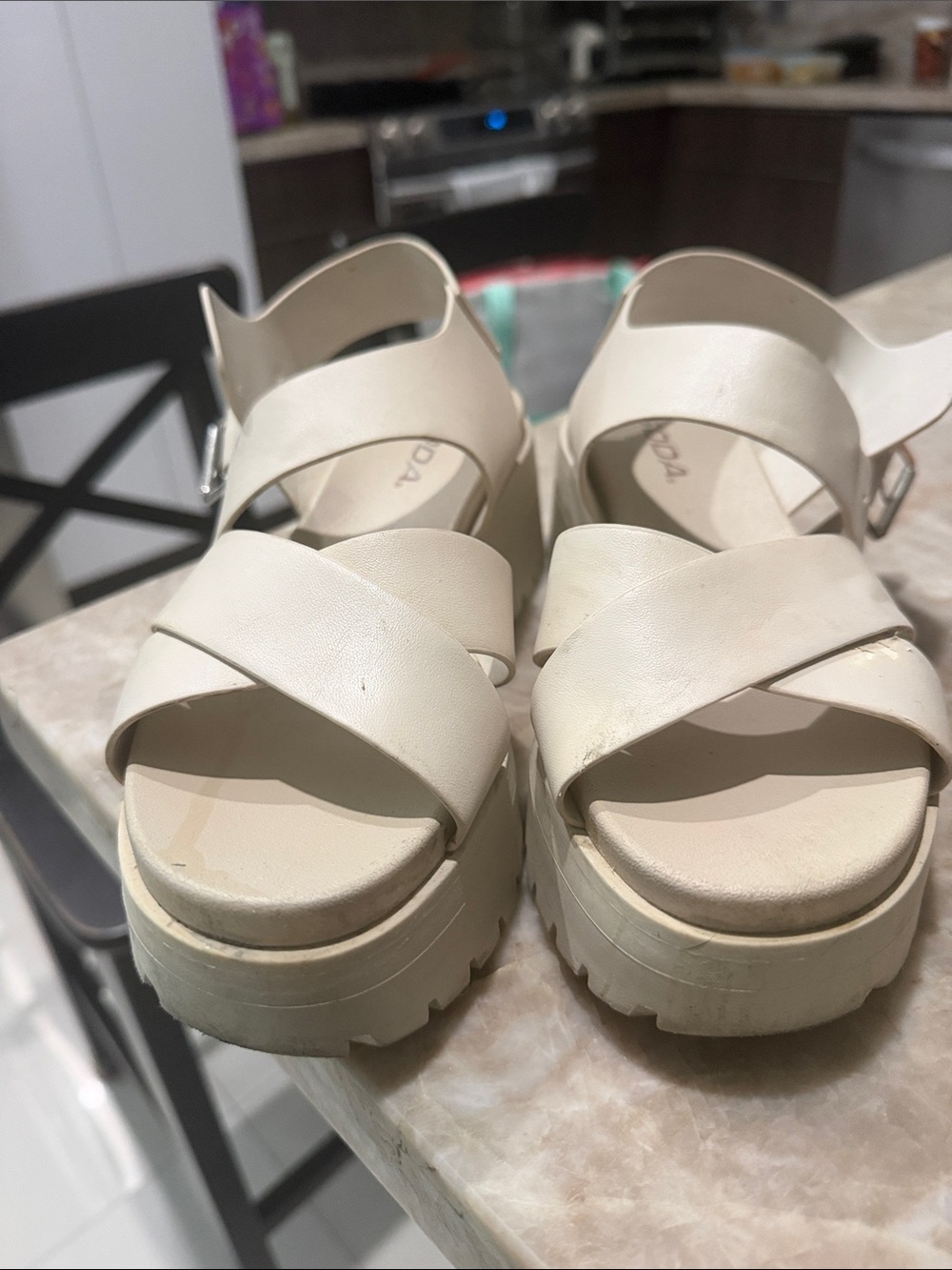 Soda Cream Chunky Platform Sandals with Cross Straps